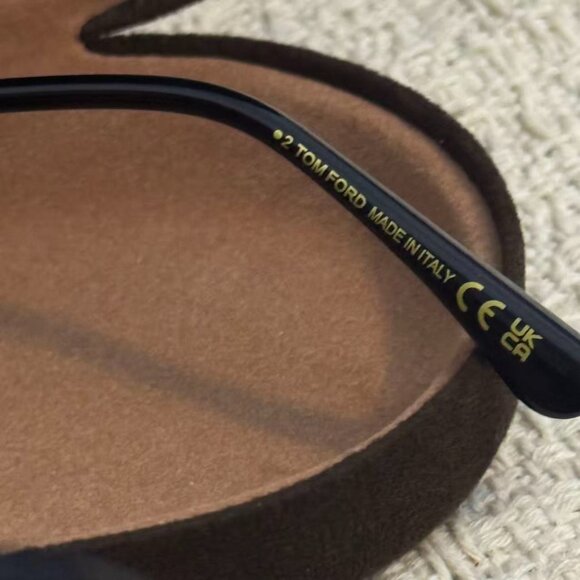 Tom Ford TF5923-K-B Eyeglasses Black Frame – Gently Used, Full Set - Picture 8 of 10